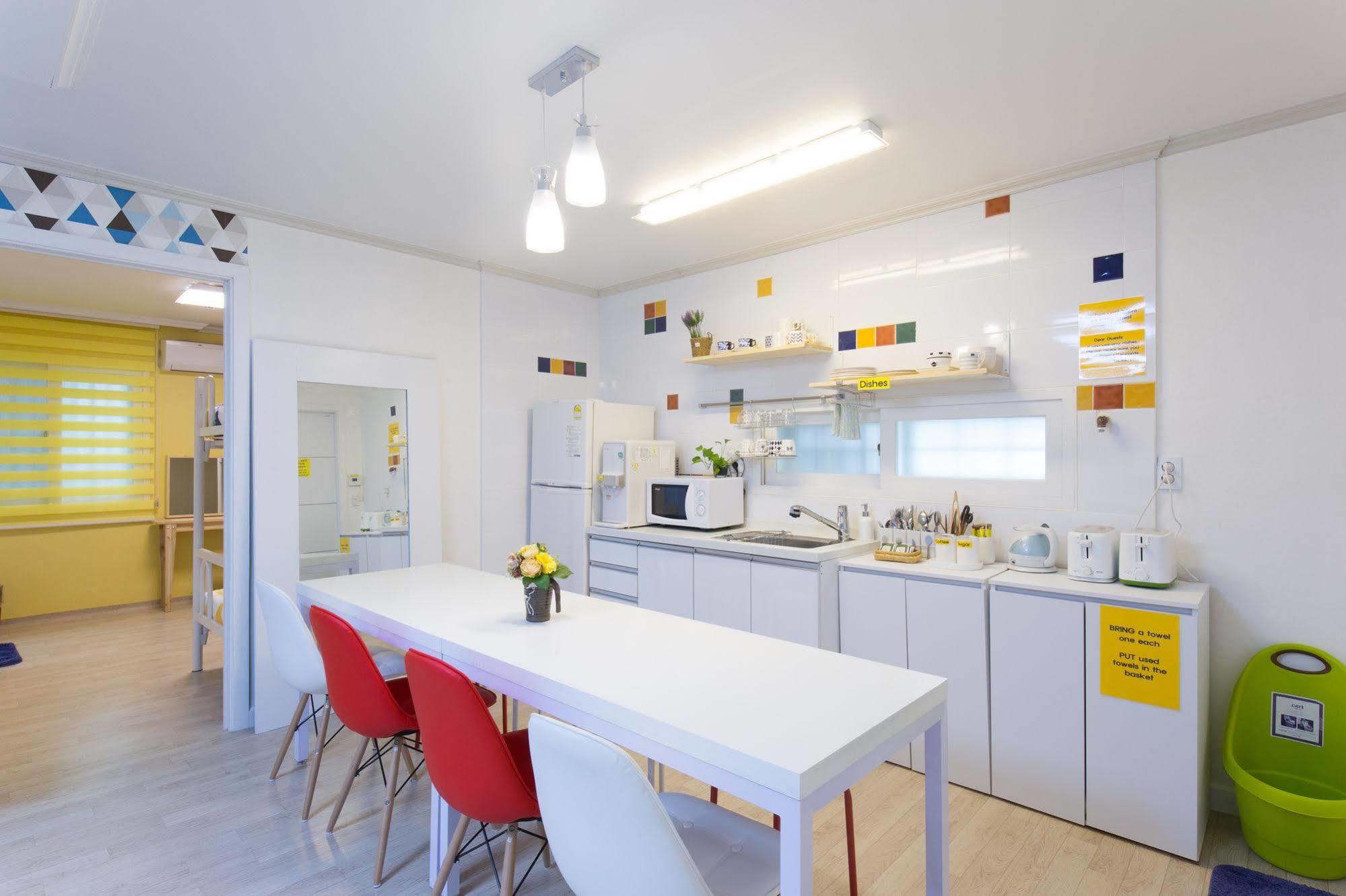 Stay Now Hongdae Сеул Экстерьер фото